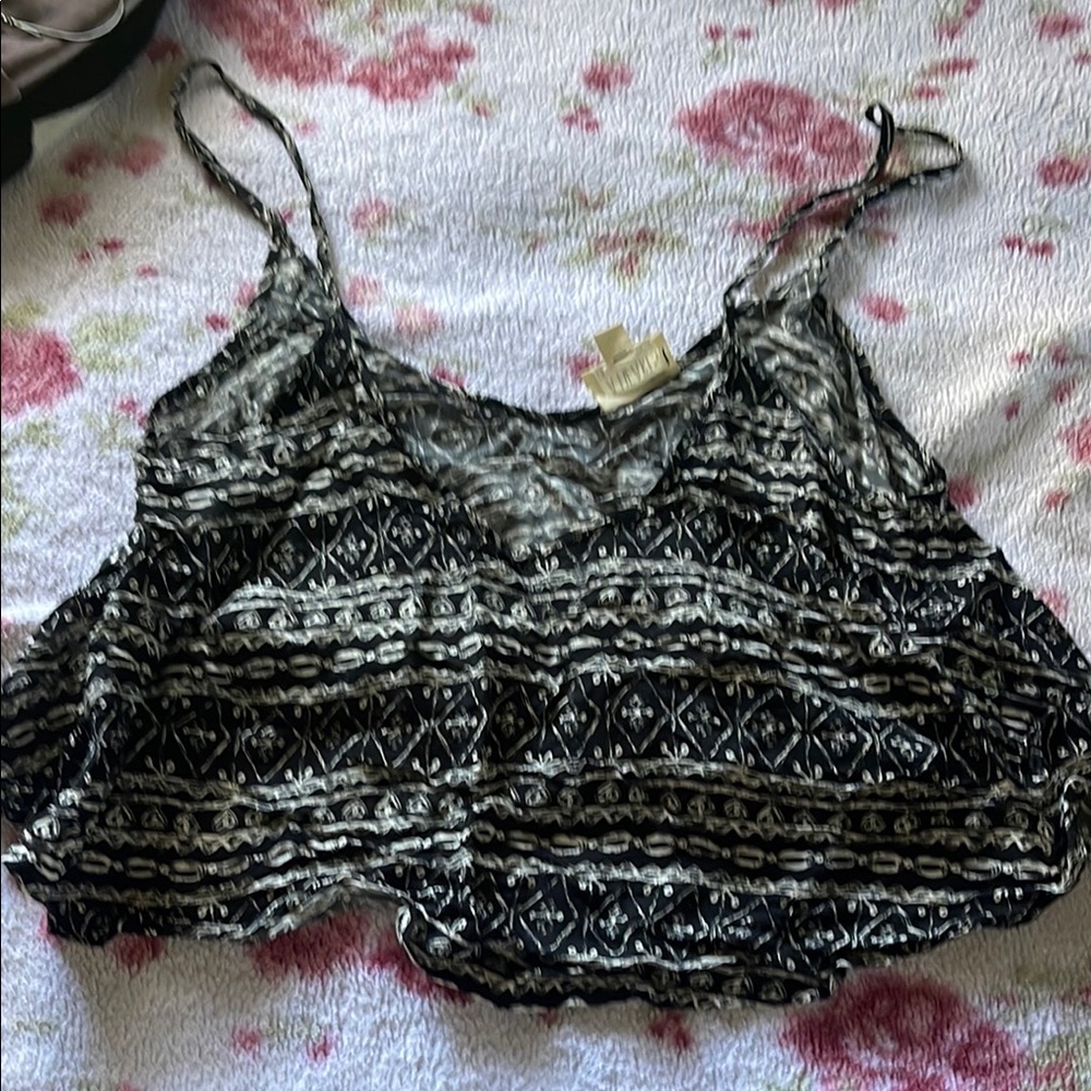 Black and White Patterned Women's Top